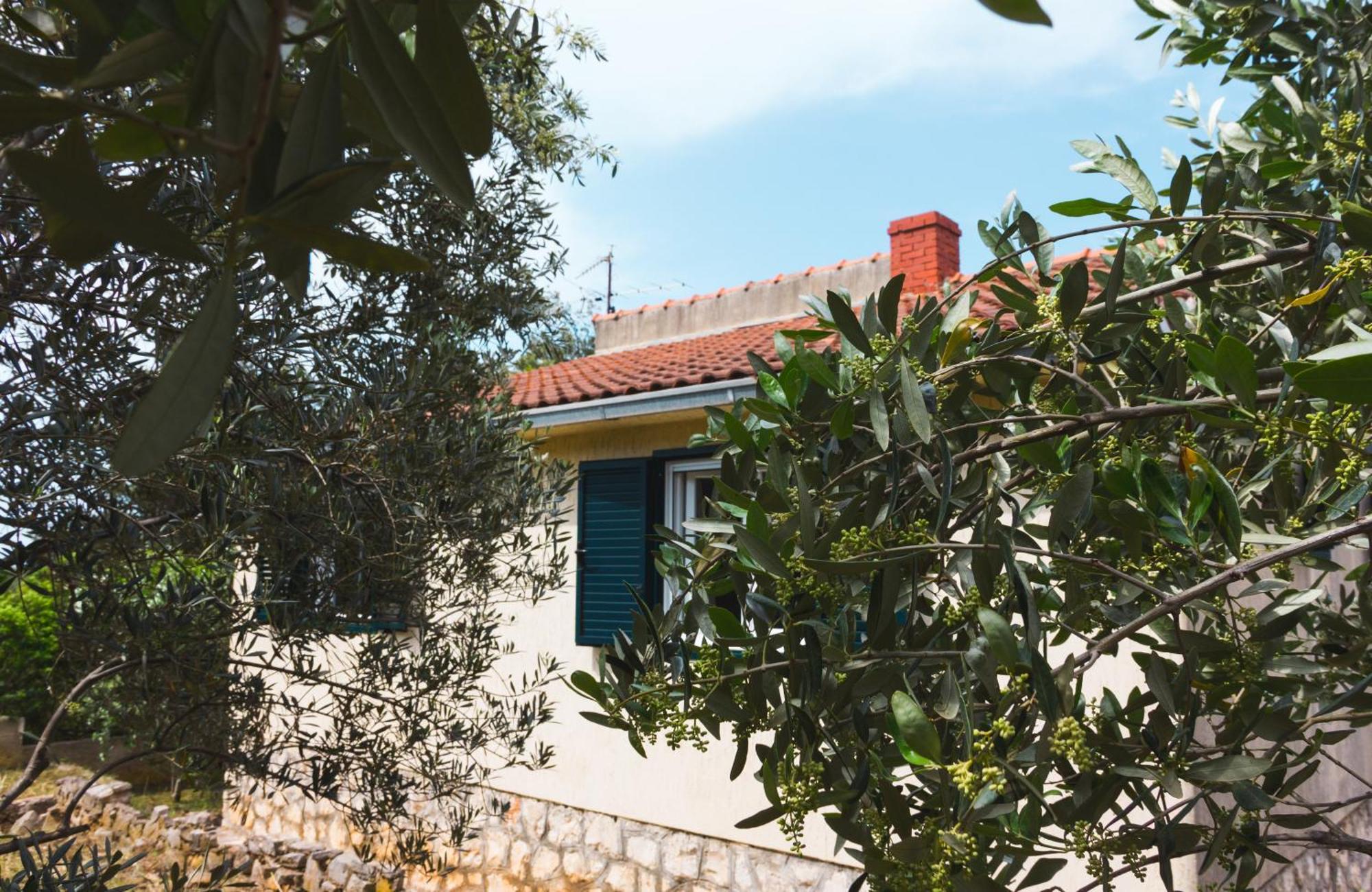 Holiday Home Laurea Supetar Ngoại thất bức ảnh