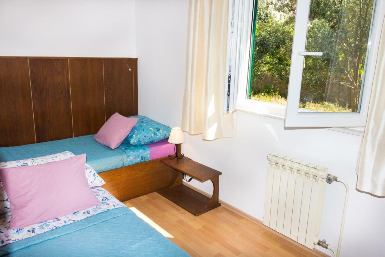 Holiday Home Laurea Supetar Ngoại thất bức ảnh