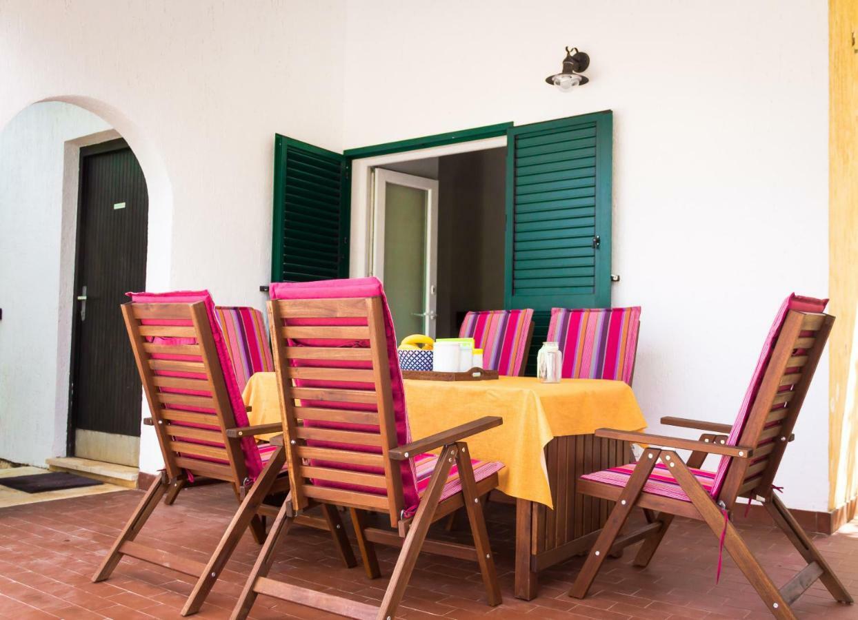Holiday Home Laurea Supetar Ngoại thất bức ảnh
